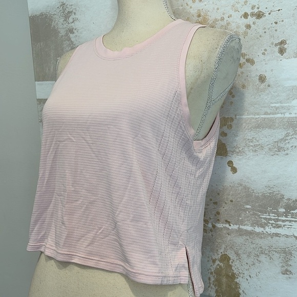 Lululemon Baby Pink Tank - Picture 2 of 5